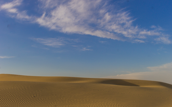 Why are untouched sand dunes so pretty? 